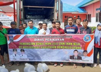 Geliat Penuhi Gizi Masyarakat, Pemkab BU Dukung Pembudidaya Ikan Nila dan Lele