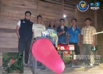 Bantu Pokdakan Mina Jaya Sadayana, Dinas Perikanan Bengkulu Utara Salurkan Mesin Pakan Mandiri